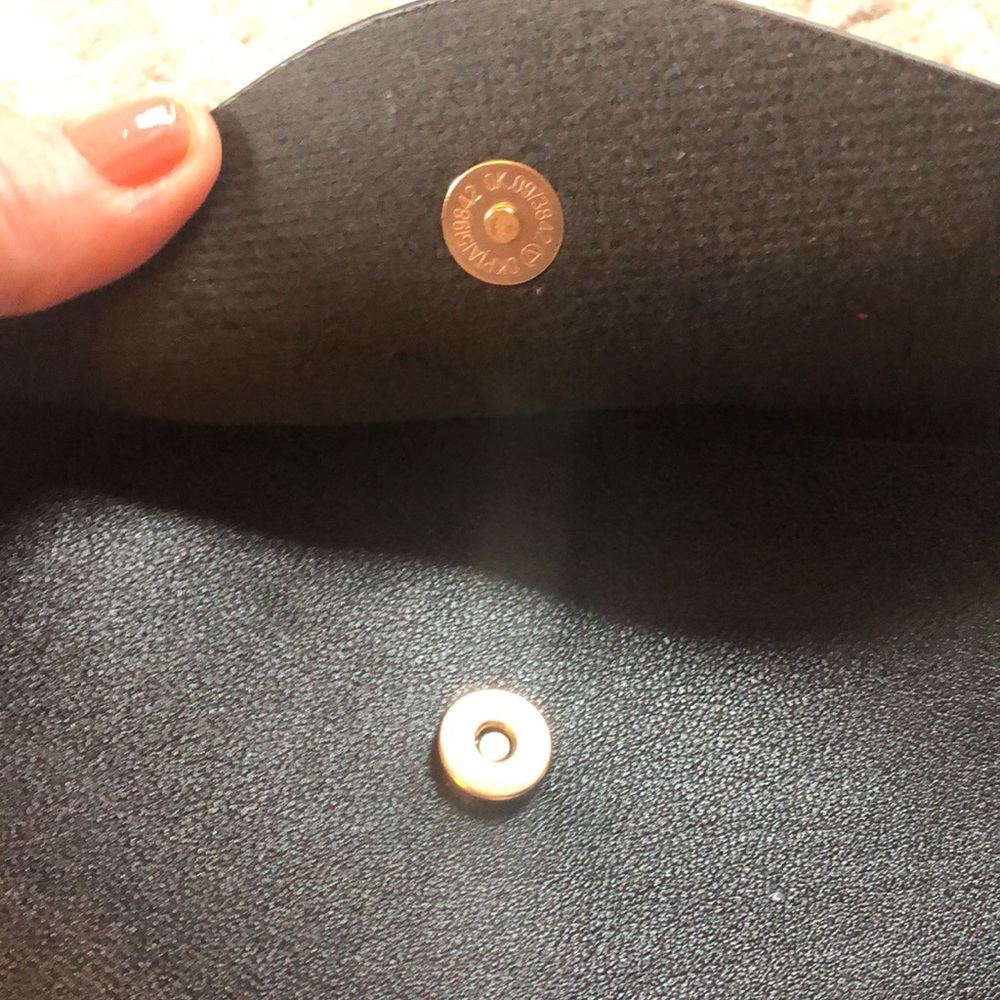 Purse - Picture 4 of 4